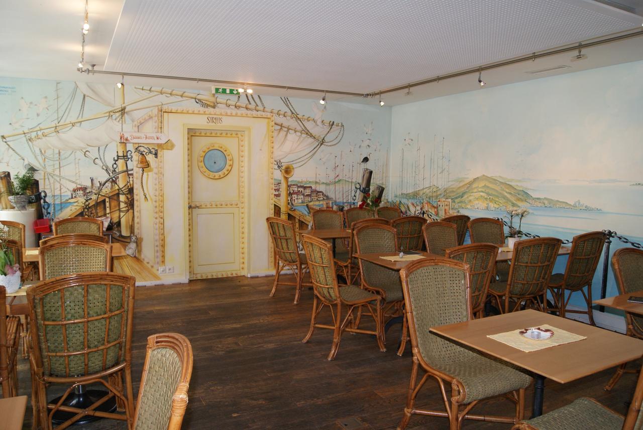 سبيز Hotel Schlosspintli المظهر الخارجي الصورة