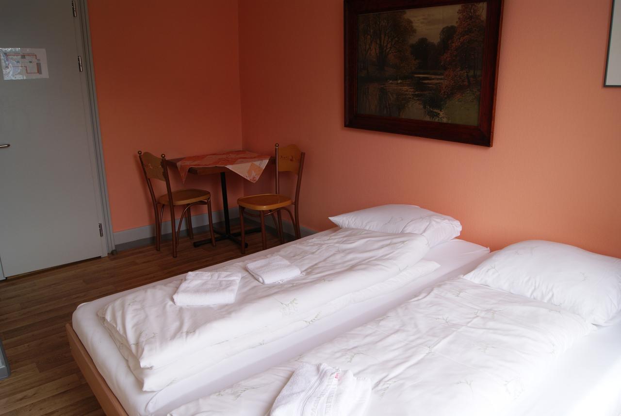 سبيز Hotel Schlosspintli المظهر الخارجي الصورة